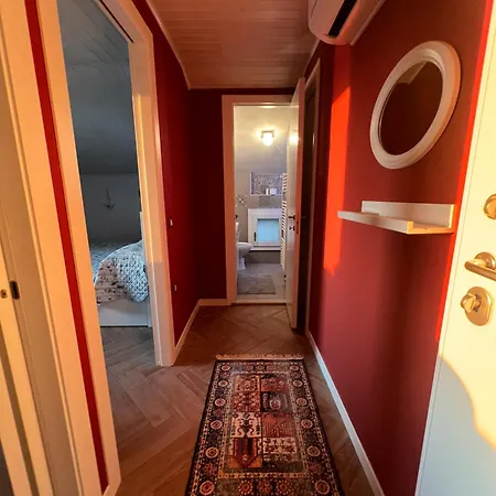 Casa Lanza *